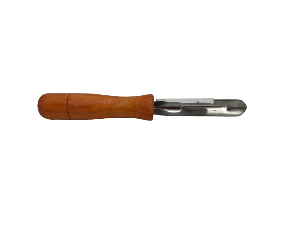 Pelador Económico con Mango de Madera | 17 cm, 20 g – Preciso y Natural