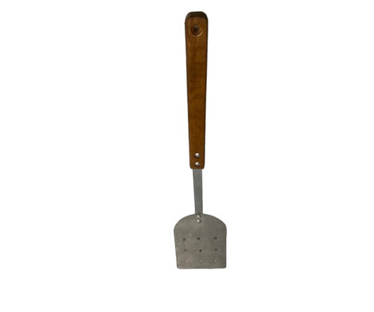Volteador Inoxidable #5 Perforado con Mango de Madera | 60 cm largo, 13 x 16.5 cm base, 272 g – Robusto y Profesional