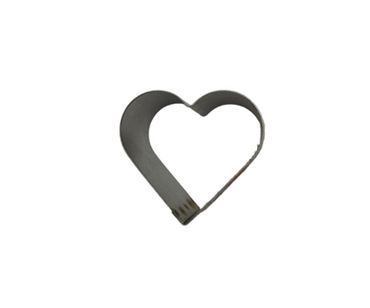 Molde de Acero Inoxidable Forma de Corazón | 8 cm x 4.5 cm, 64 g – Romántico y Duradero