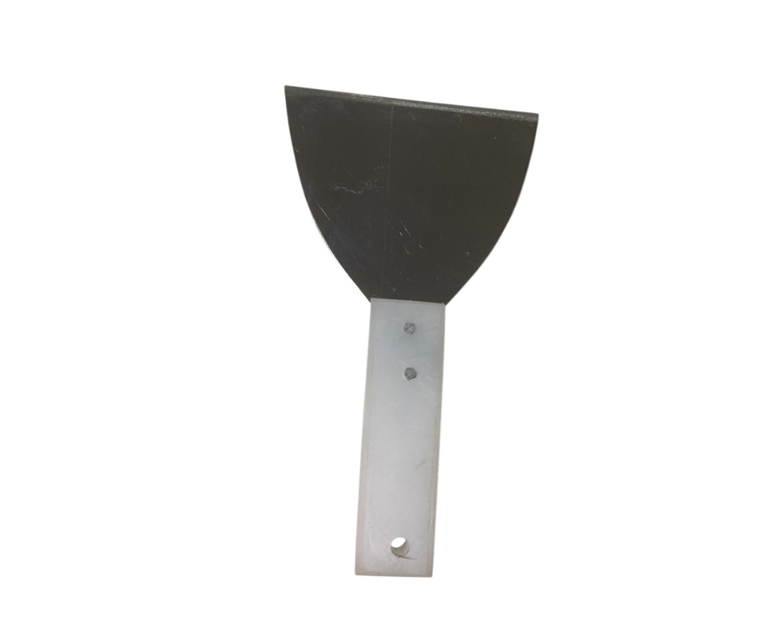 Espátula Triangular Inoxidable con Mango Blanco de Plástico | 23 cm largo, 13.5 x 11 cm base, 204 g – Precisa y Resistente