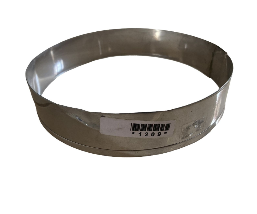 Cortador Inoxidable Redondo #4 | Ø17 cm x 3.5 cm, 76 g – Preciso y Resistente (Copia)